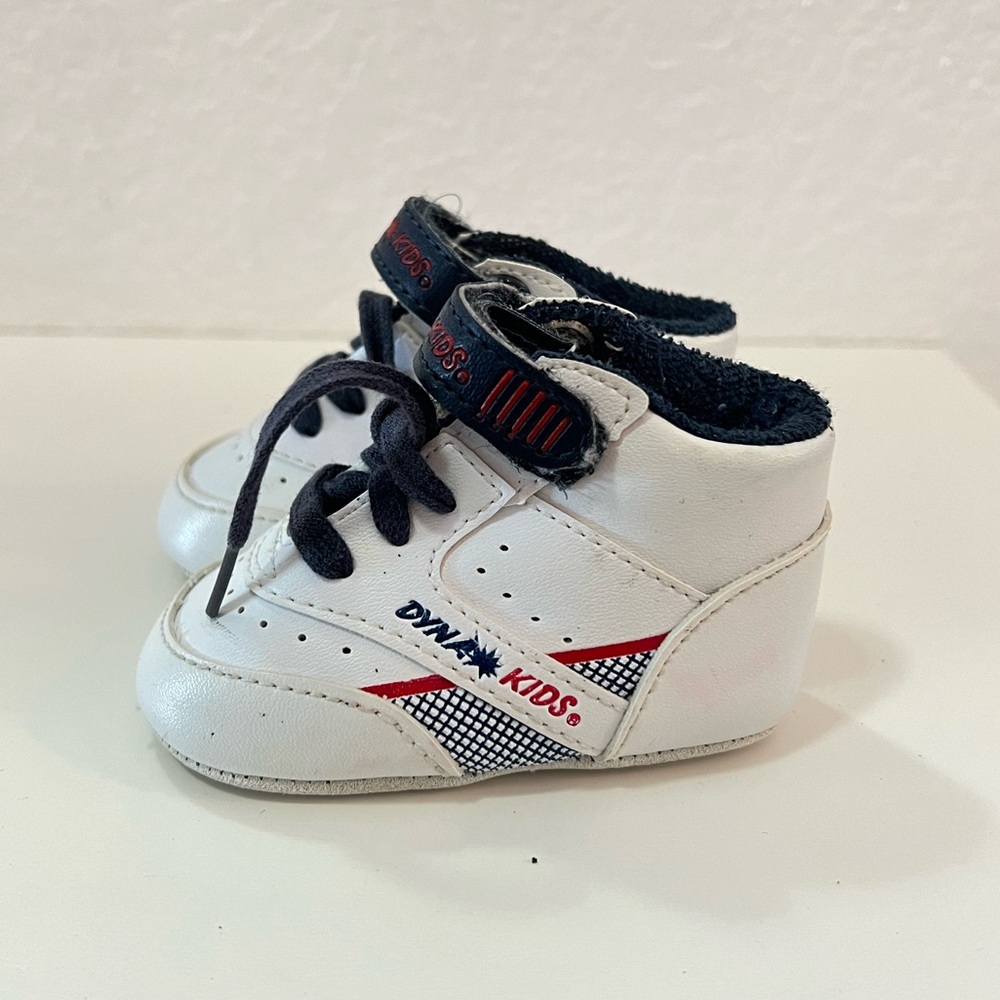 Vintage Baby Dyna Sneakers
